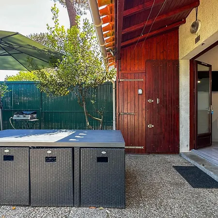 Maison De Avec Wifi Et Parking - 7 Pers. - Fr-1-705-112 * Les Mathes